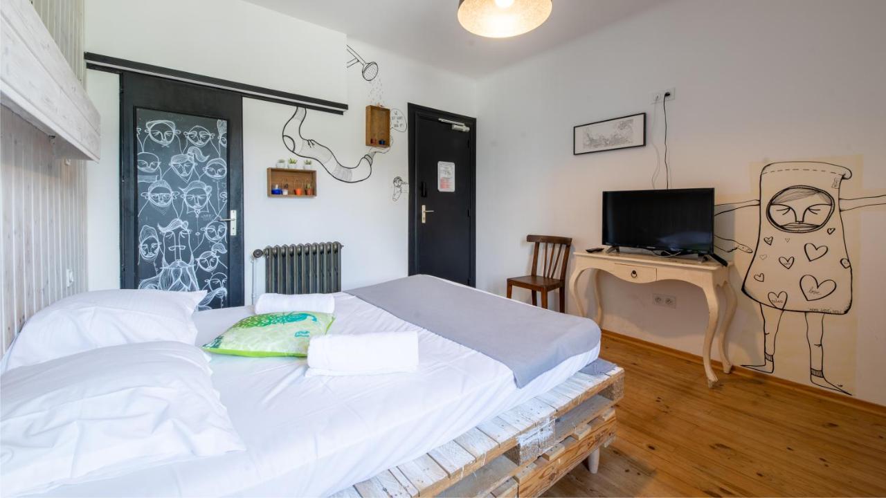 Mamie Jane Motel Aix-les-Bains Eksteriør bilde